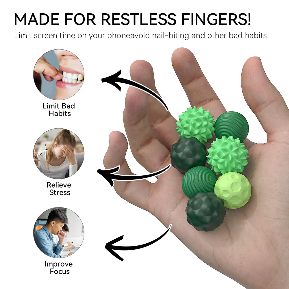 AotBlcer Magnetic Balls close-up shows smooth texture and grip.
