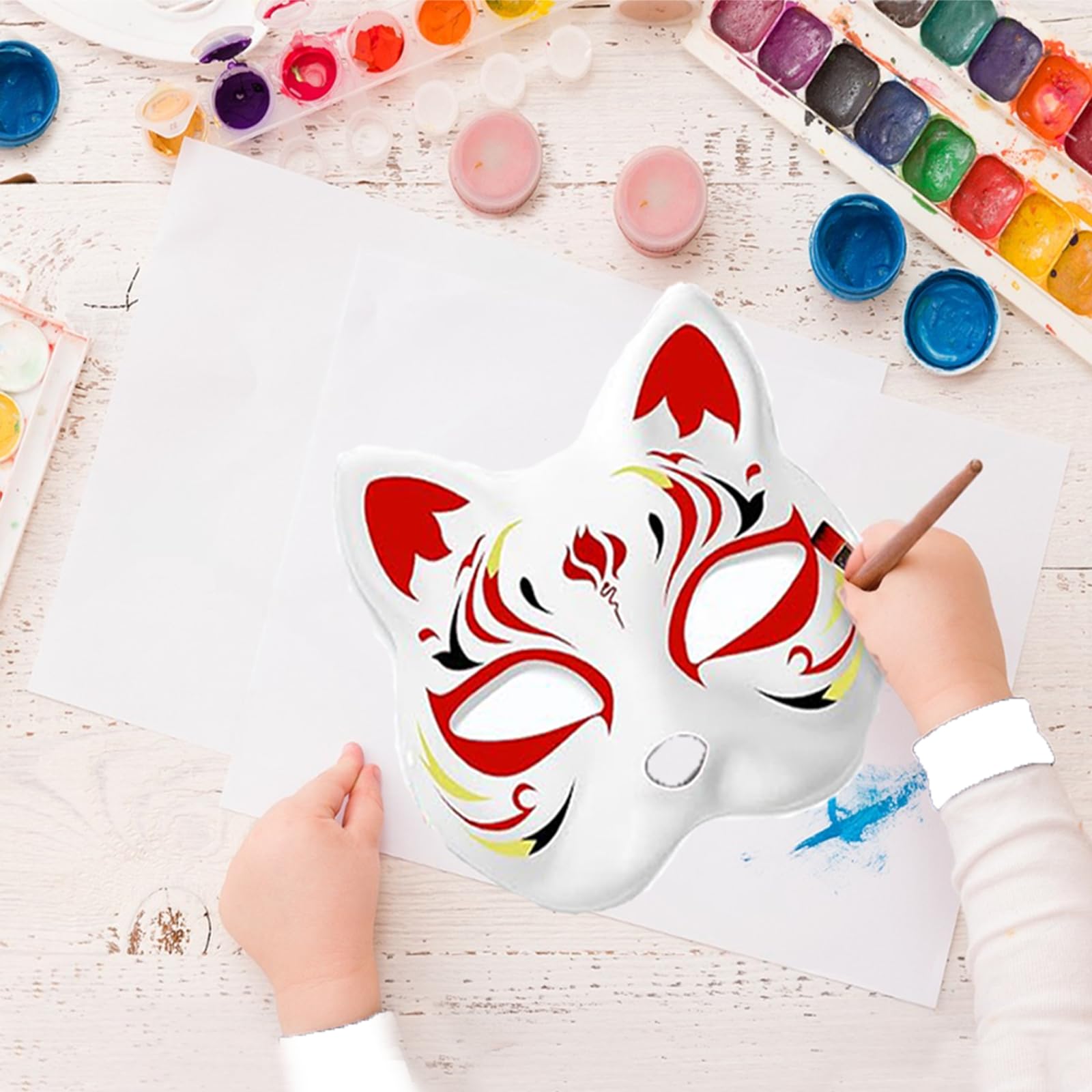 Apettoey Therian white cat mask fits kids and adults for versatile costumes.