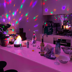 APUXXJUPA night-party setup showcases glow effect under UV lighting