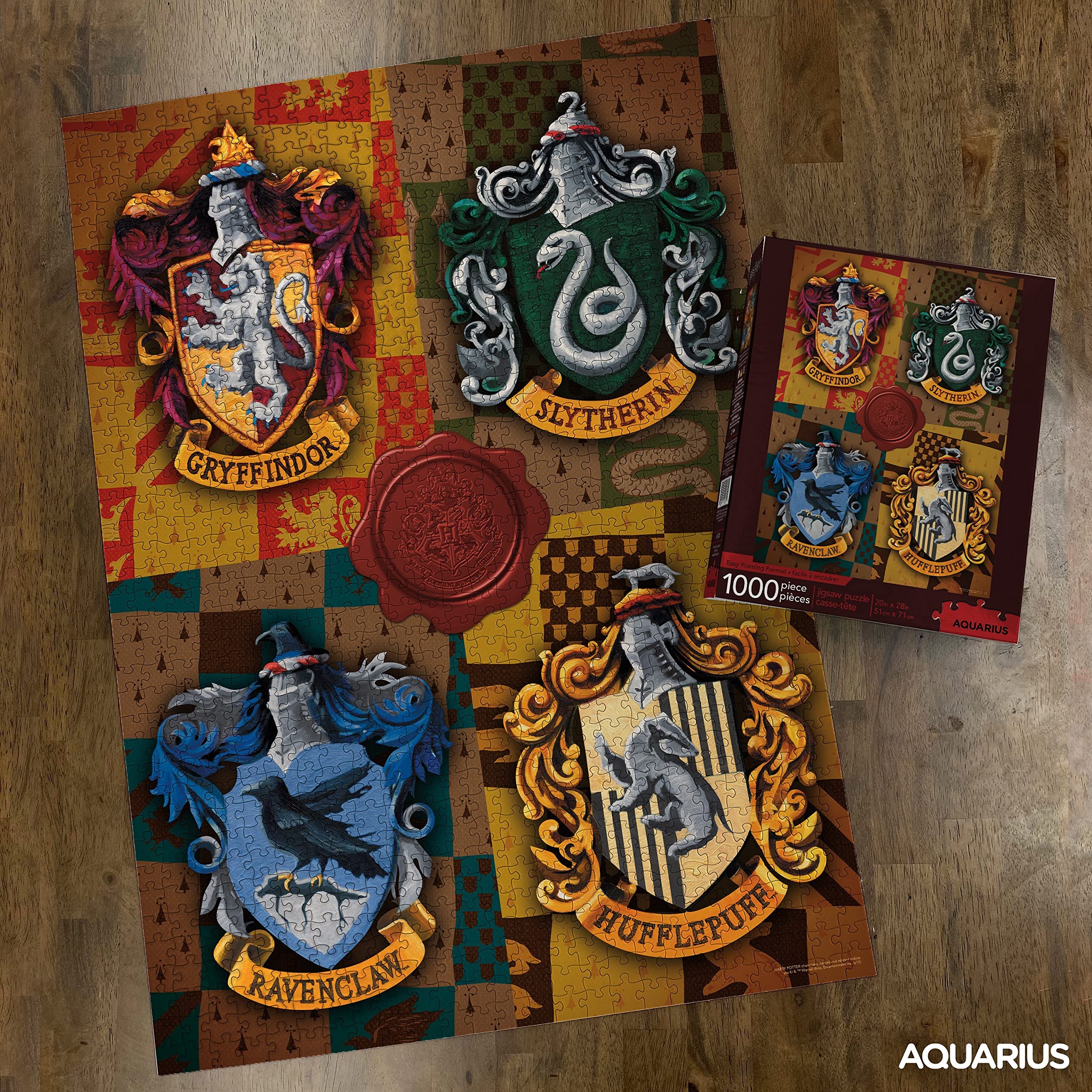AQUARIUS Harry Potter Puzzle precision-cut pieces for a snug fit.