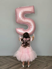 Argthjy Number 5 balloon 40-inch pearl pink, perfect for weddings and anniversaries.