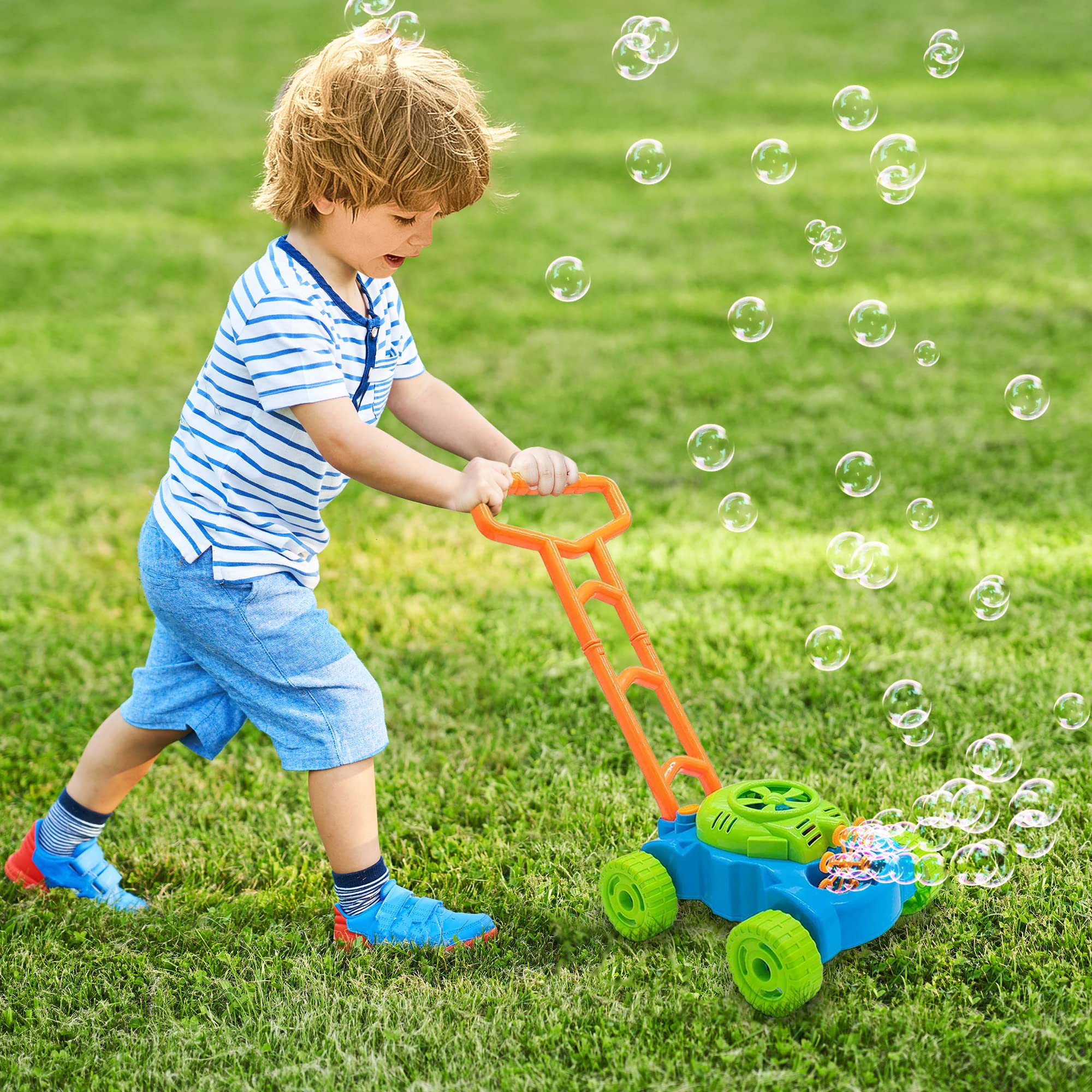 ArtCreativity bubble lawn mower close-up shows wheels with gear sounds