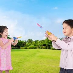 ArtCreativity summer-fun set is ideal for beach, park, and camping activities.