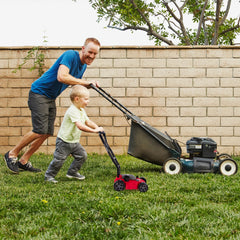 ArtCreativity durable-plastic build withstands energetic outdoor use.