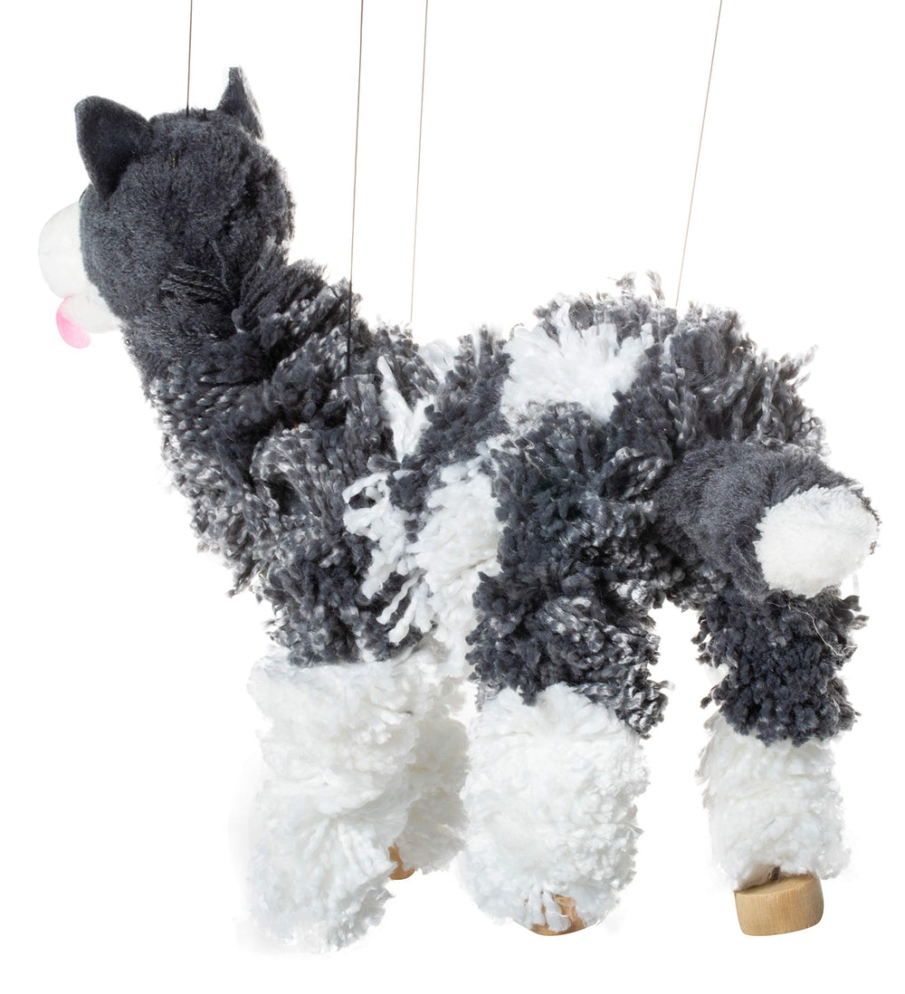 Artisan Owl marionette with detachable strings for easy untangling and storage.