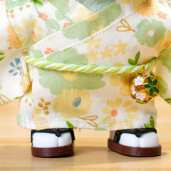 ARTST bag charm doubles as a keychain for on-the-go doll style.
