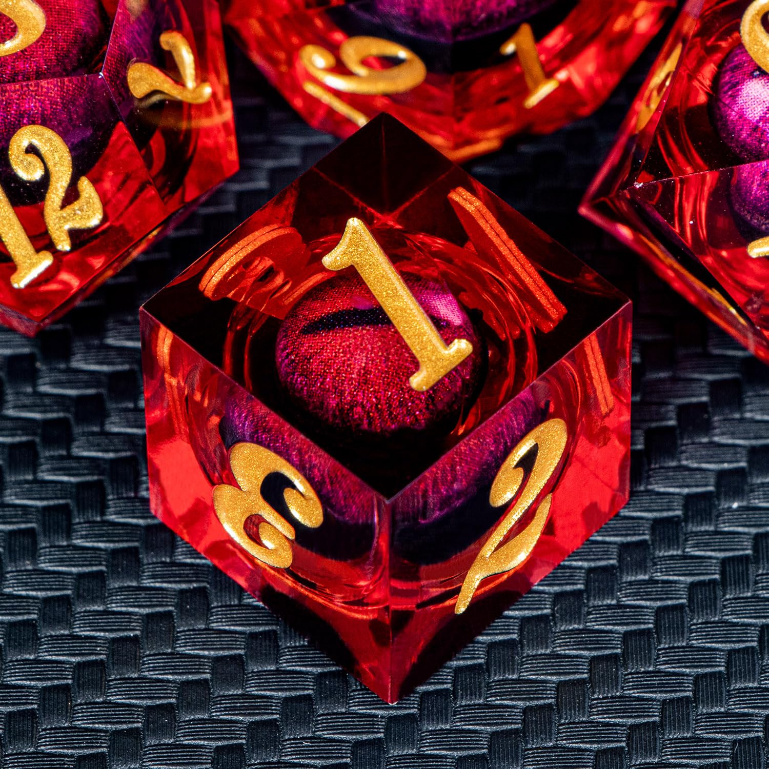 ARUOHHA dice in stylish metal gift box ready for gifting