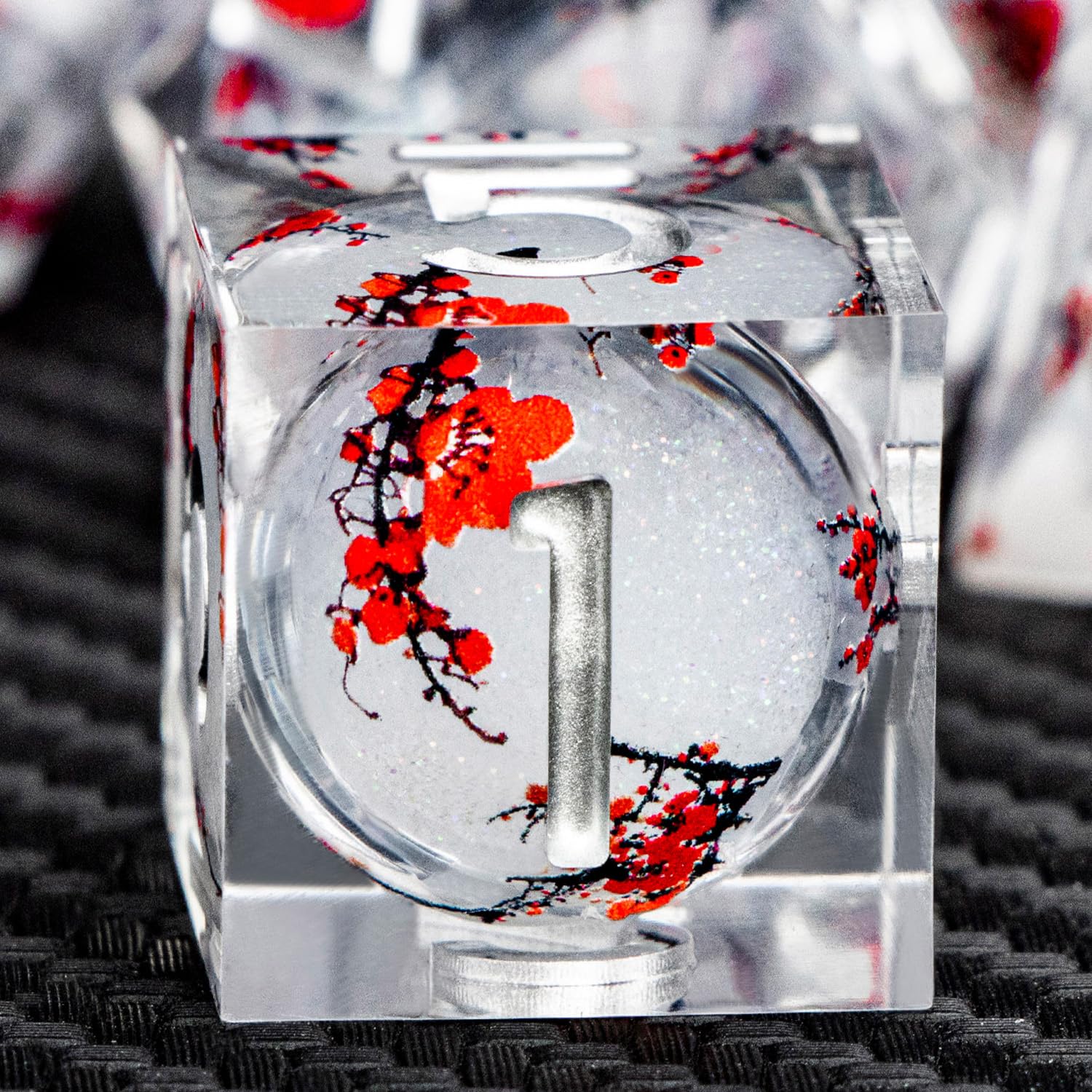 ARUOHHA D10 dice featuring plum blossom art and clear readability.