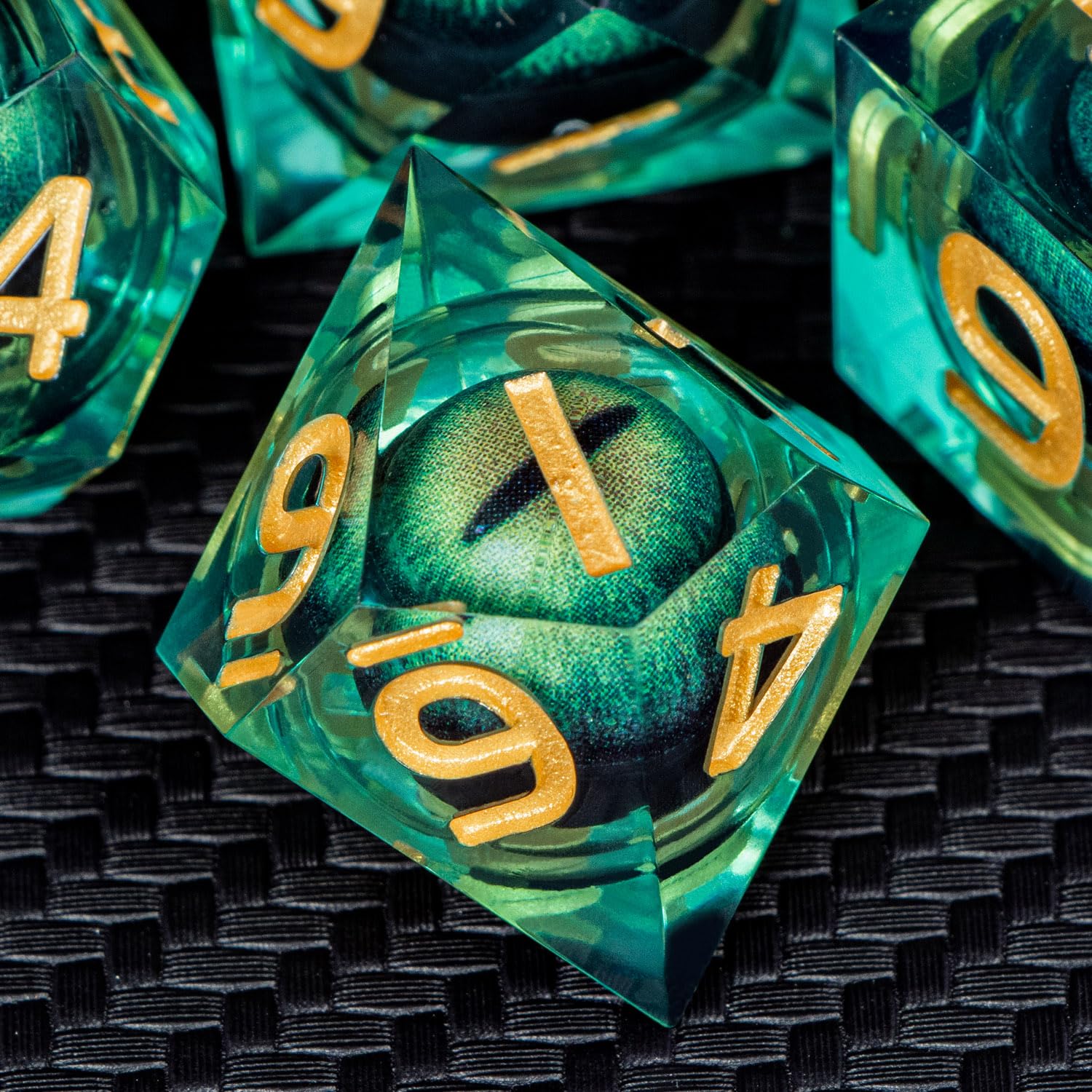 ARUOHHA DND resin dice D10 close-up with legible digits