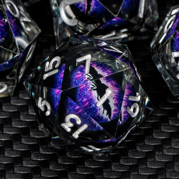 ARUOHHA dragon-eye purple d4 resin dice with liquid core for clear reads