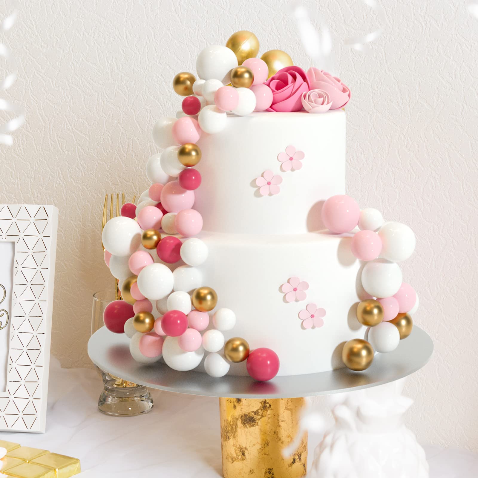 ASTARON white ball cake topper 3cm for clean modern cake accents
