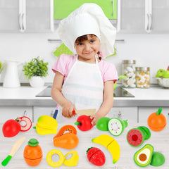 ATOYUS learning fruits vocabulary through interactive naming during daycare activities.