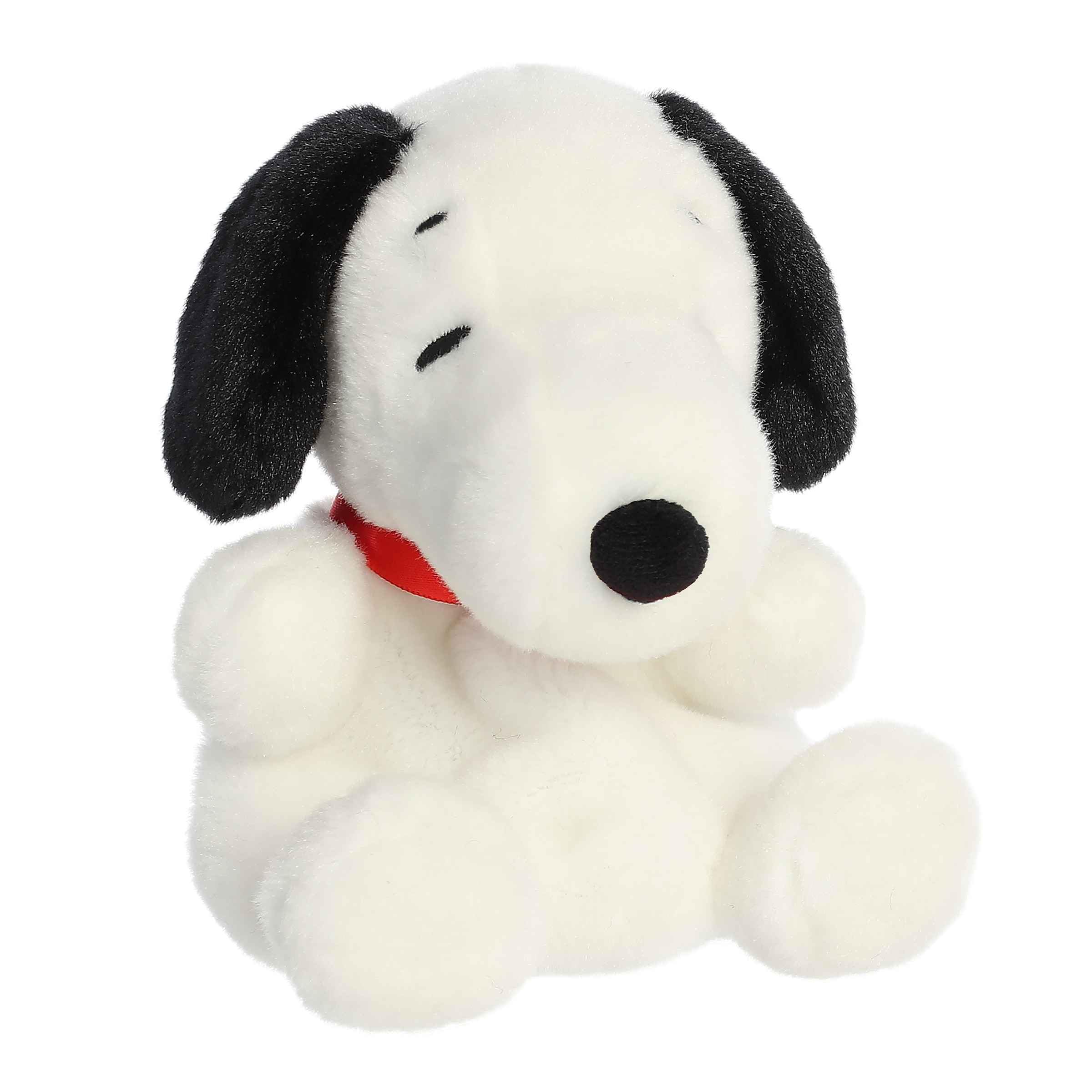 Aurora Snoopy Palm Pals plush, 5-inch size, ideal for cuddling and desk display.