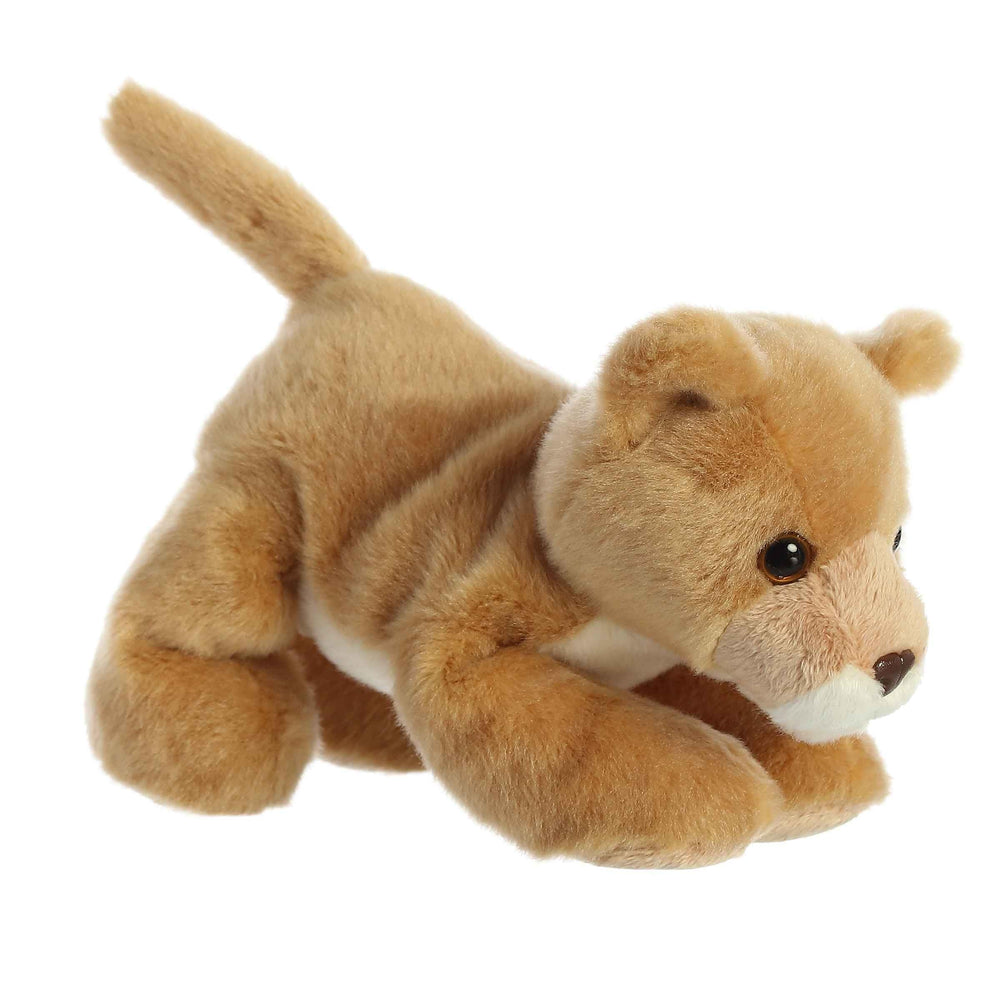Aurora Leah Lioness 8.5-inch size fits small hands for on-the-go fun