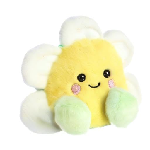 Aurora Palm Pals collection Deon Daisy with other white 5-inch pals