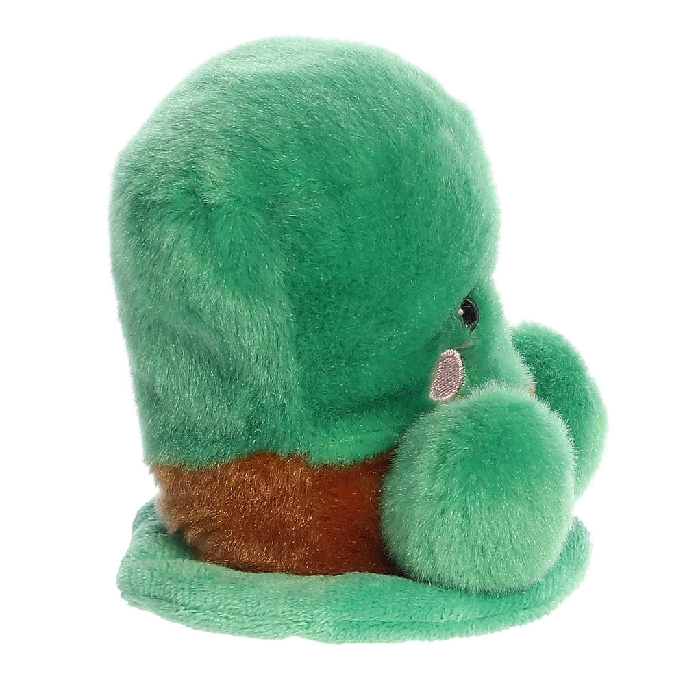 Aurora Palm Pals Finnigan Leprechaun Hat pocket-sized playmate ready for adventures anywhere.