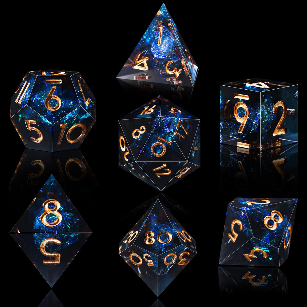 AUSTOR 7-Die DND dice set with sharp edge finish for a premium tabletop look