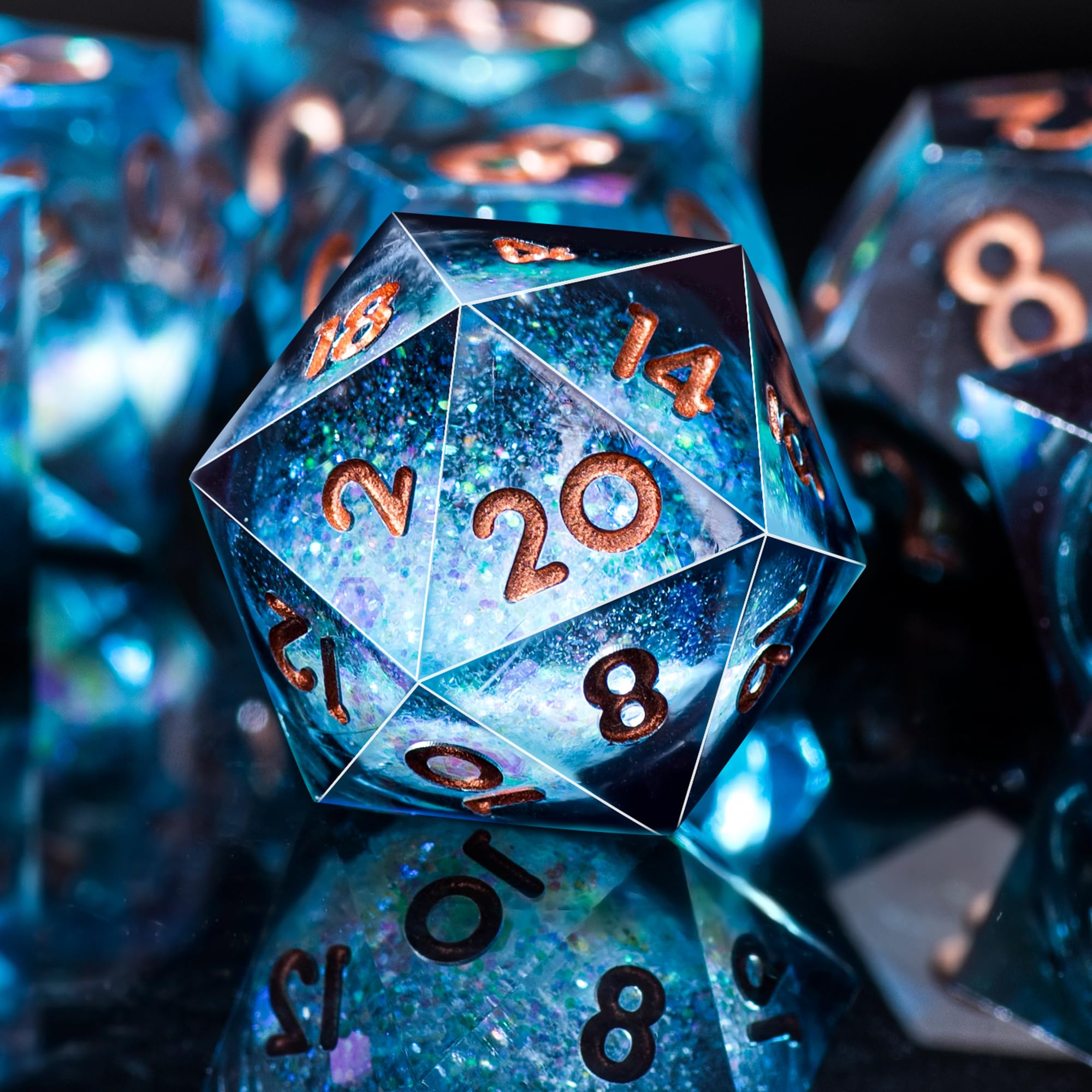 AUSTOR D12 die close-up with gem-like shine and sharp edges