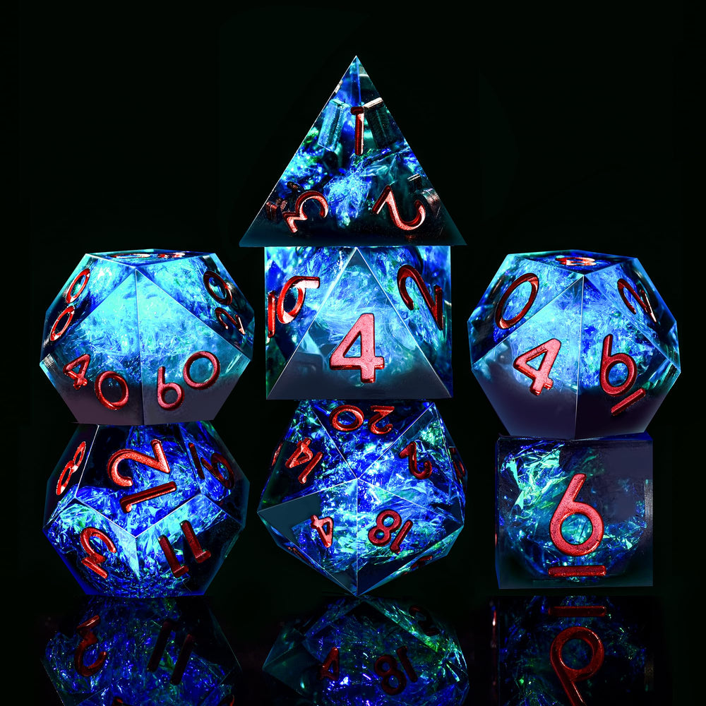 AUSTOR natural-resin seven-die dice delivering sturdy, eco-friendly material with tactile rolling