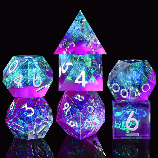 AUSTOR dice with sharp edges and mirror finish for satisfying rolls.