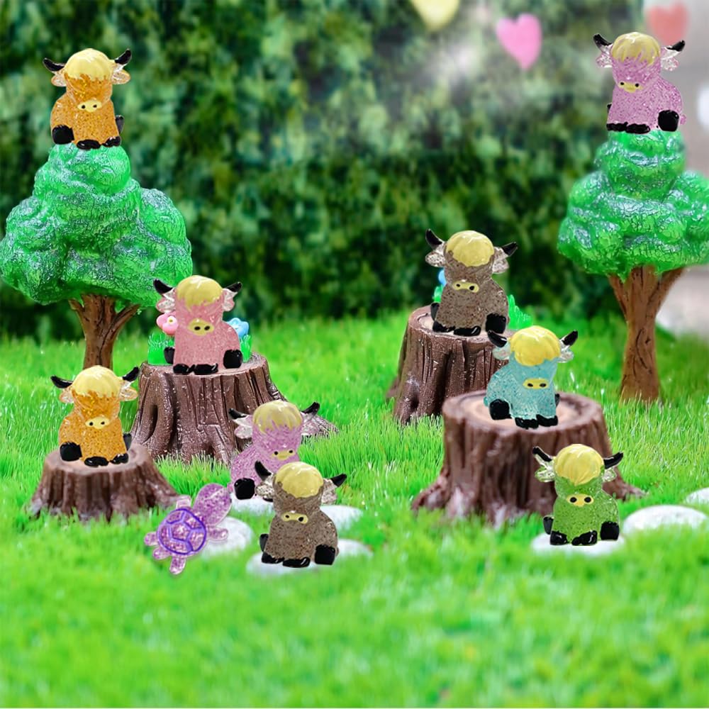 AWEELON miniature diorama decor for crafts and terrariums.