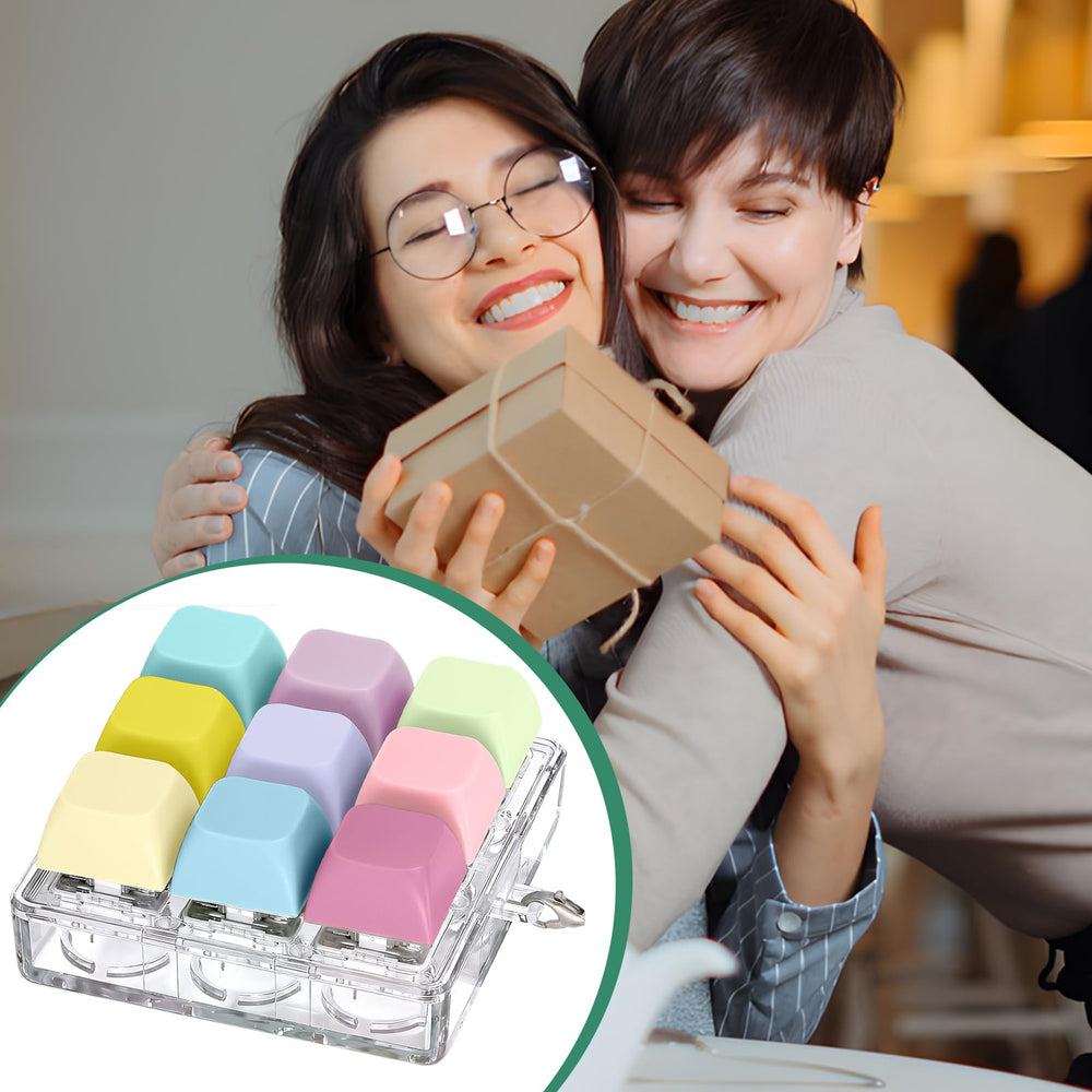 Axlksia compact clicker toy enhances focus during work sessions