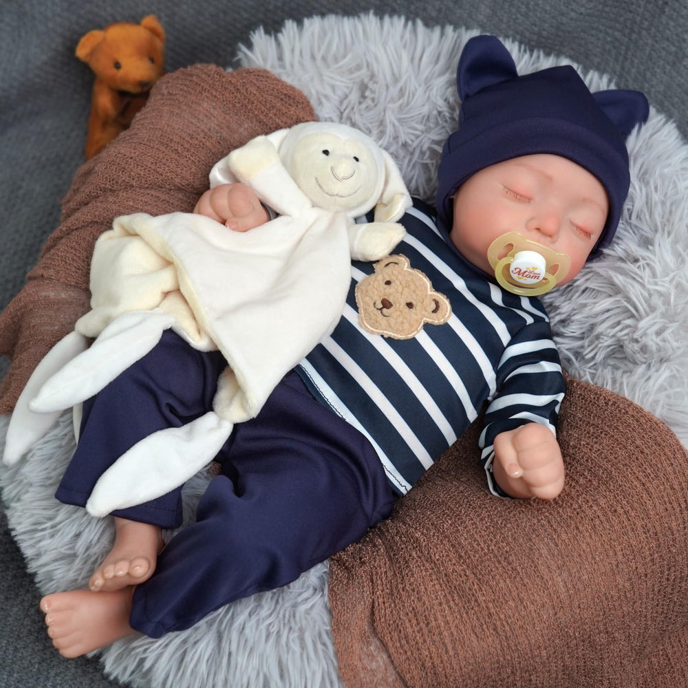 BABESIDE Kai posed in cradle for natural resting or interactive moments.