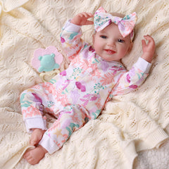 BABESIDE shells-pattern ensemble offers versatile seaside looks and quick dressing.