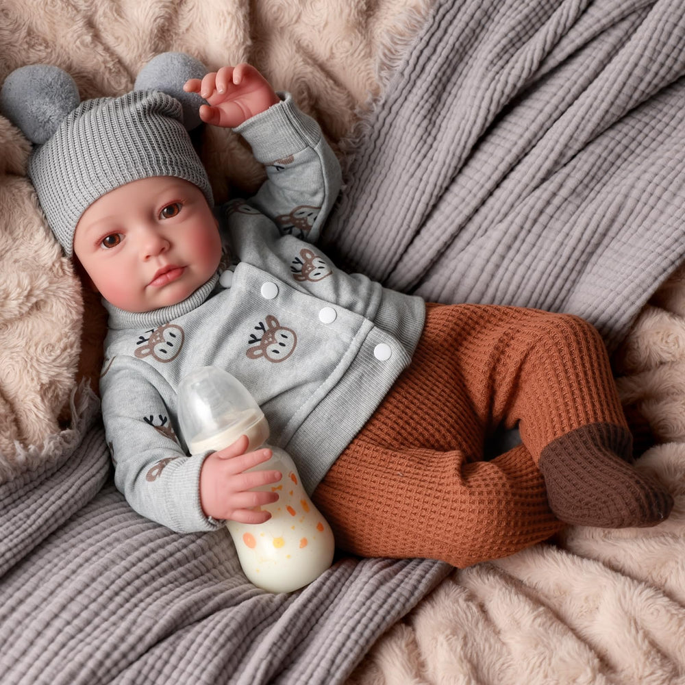 BABESIDE realistic hair enhances lifelike newborn appearance