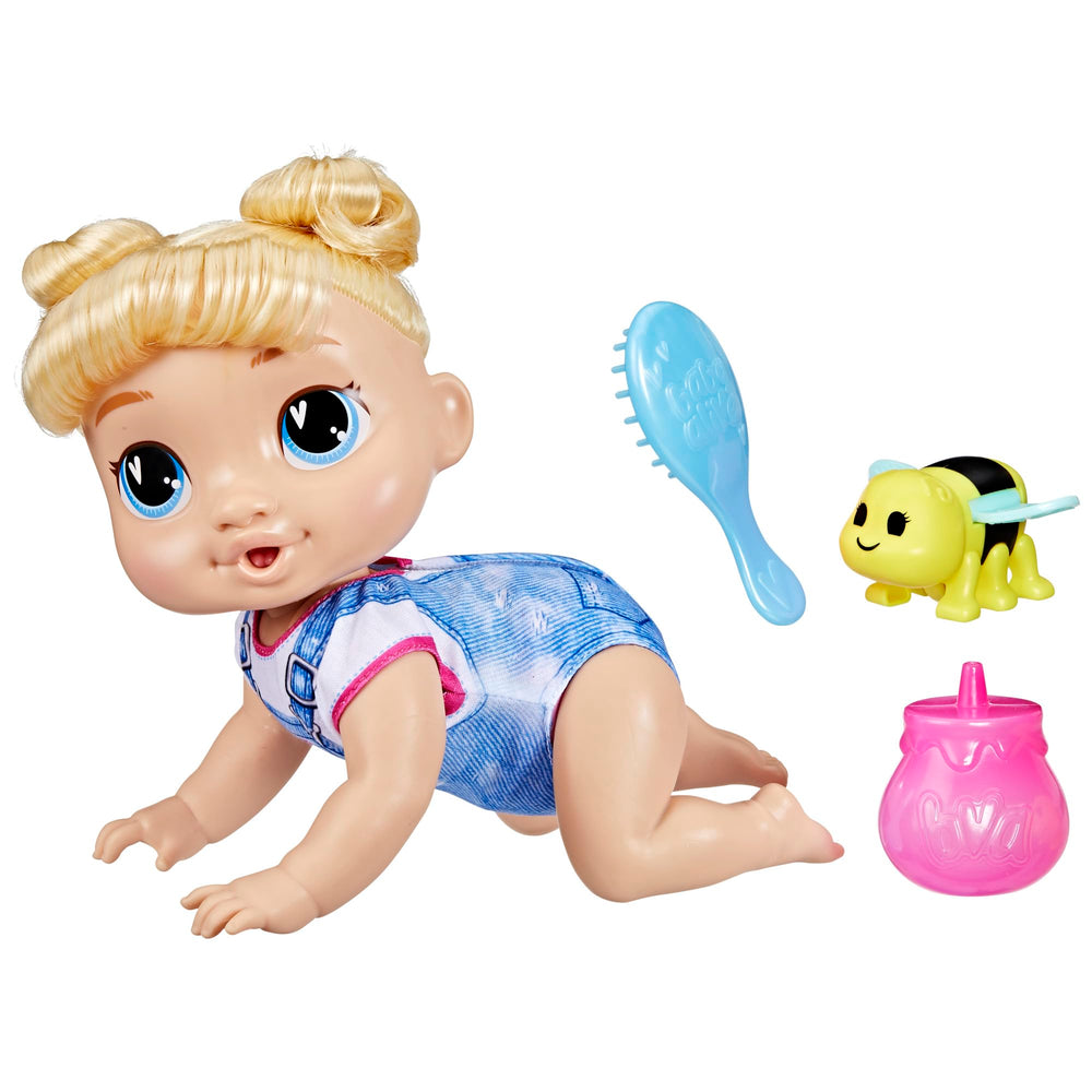 Baby Alive Harper Hugs offers 40+ sounds to spark imaginative storytelling during playtime.