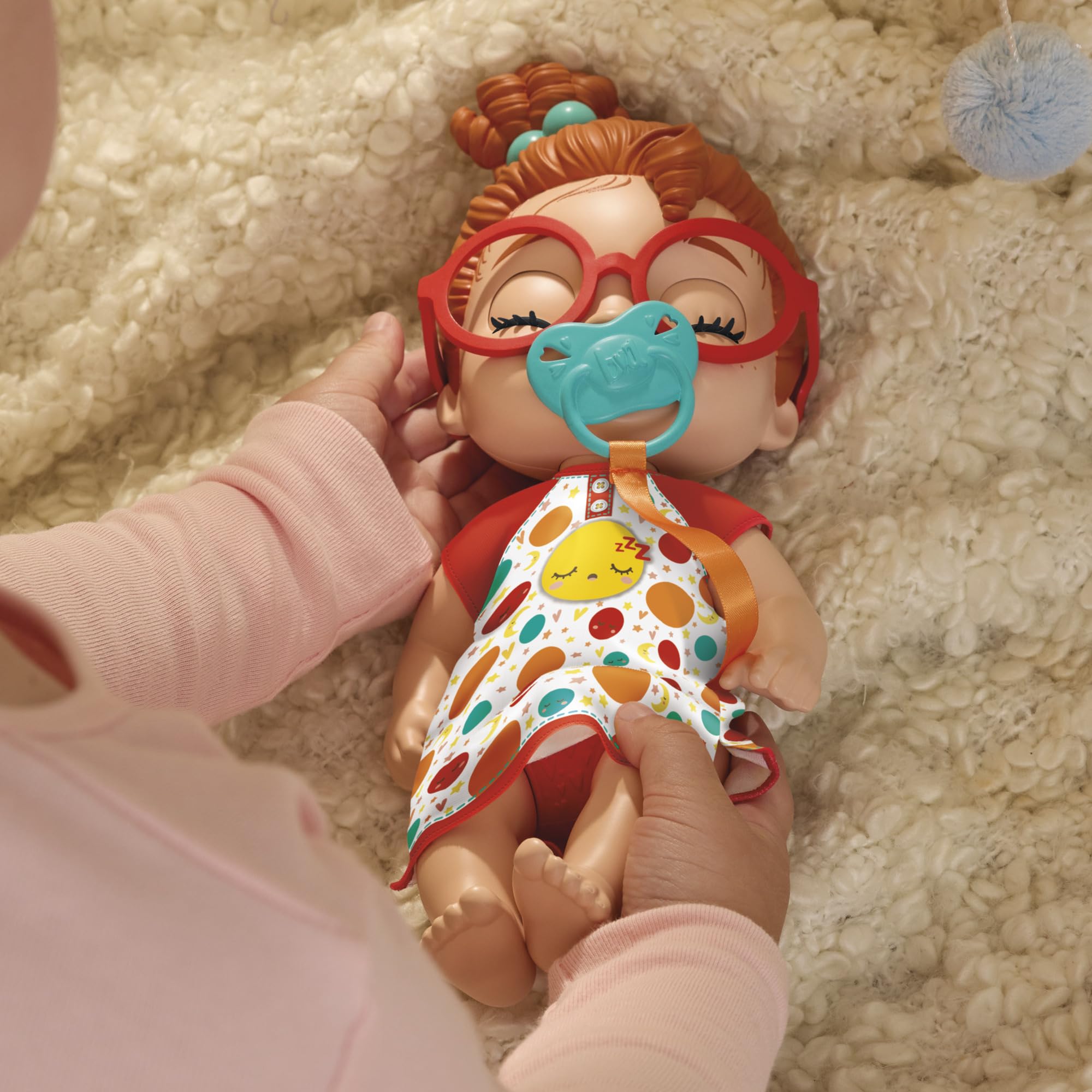 11-inch Baby Alive Dottie Doodle doll ready for cuddles and stories.