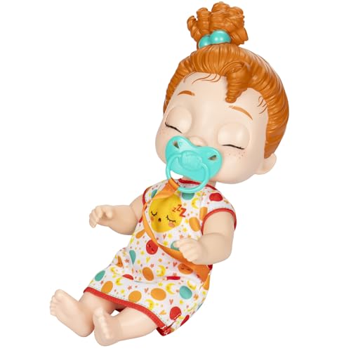 Dottie Doodle’s poseable arms and legs for interactive posing and scenes.