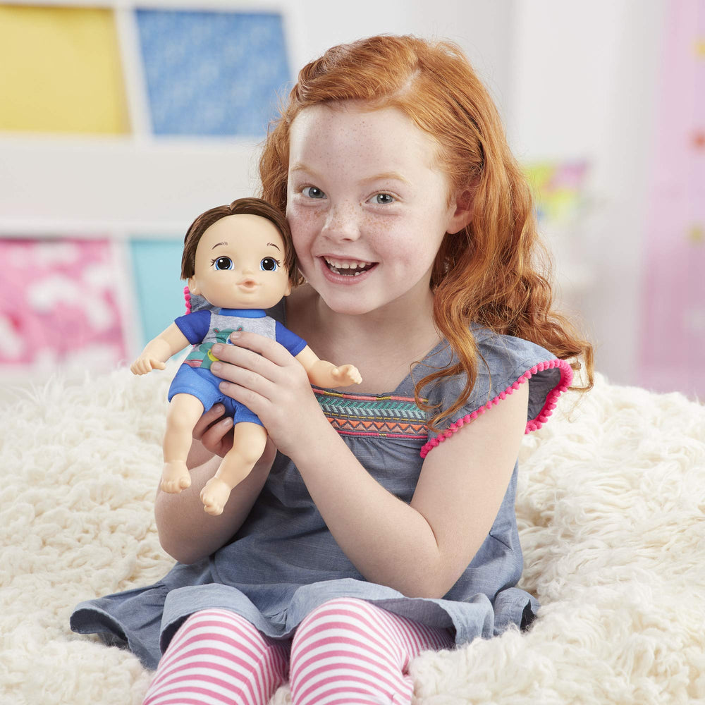 Expand play with Littles Squad dolls and accessories.