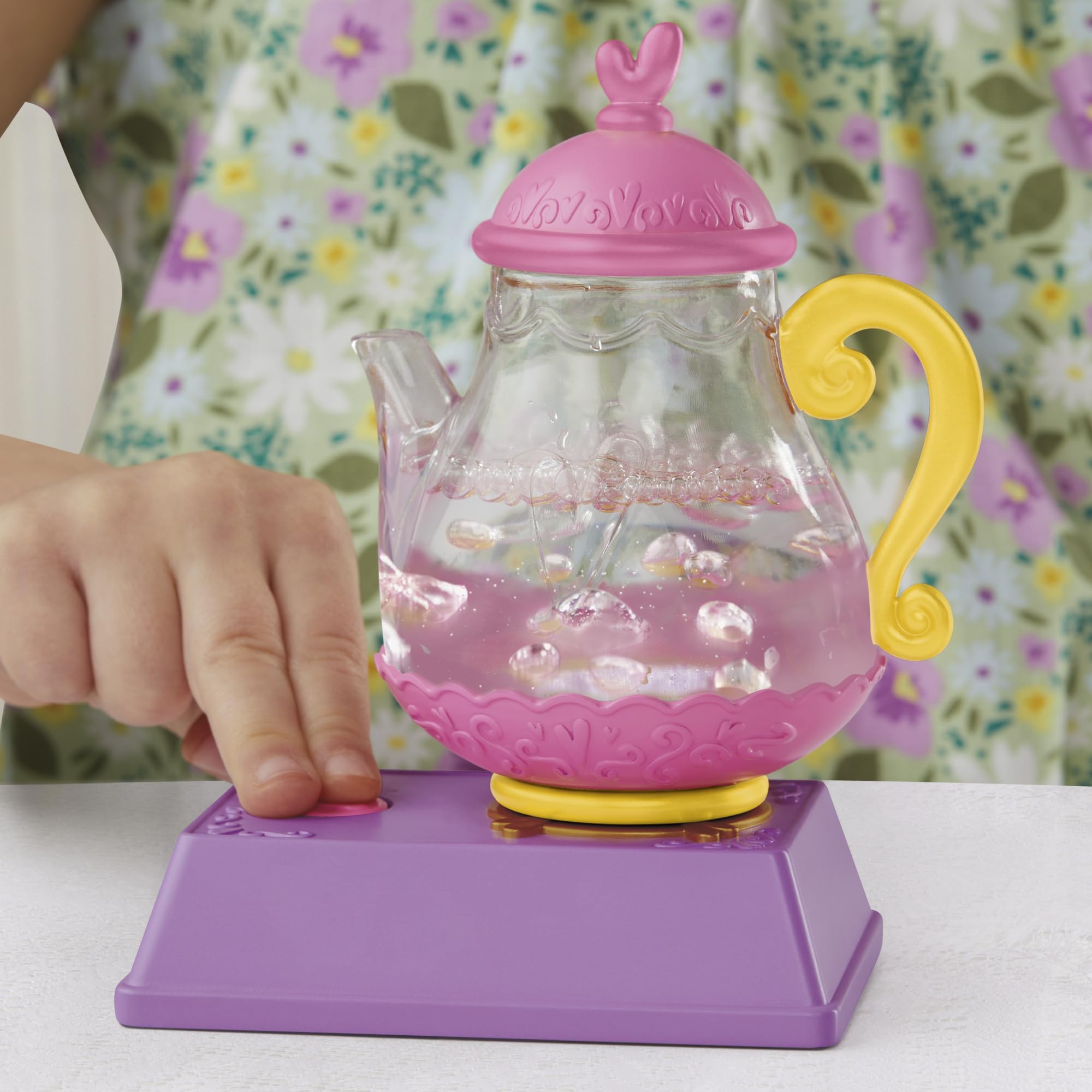 Baby Alive Sophia Sparkle teabag ready for water play