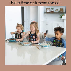 BABYBOET Kids apron pocket stores tools during projects