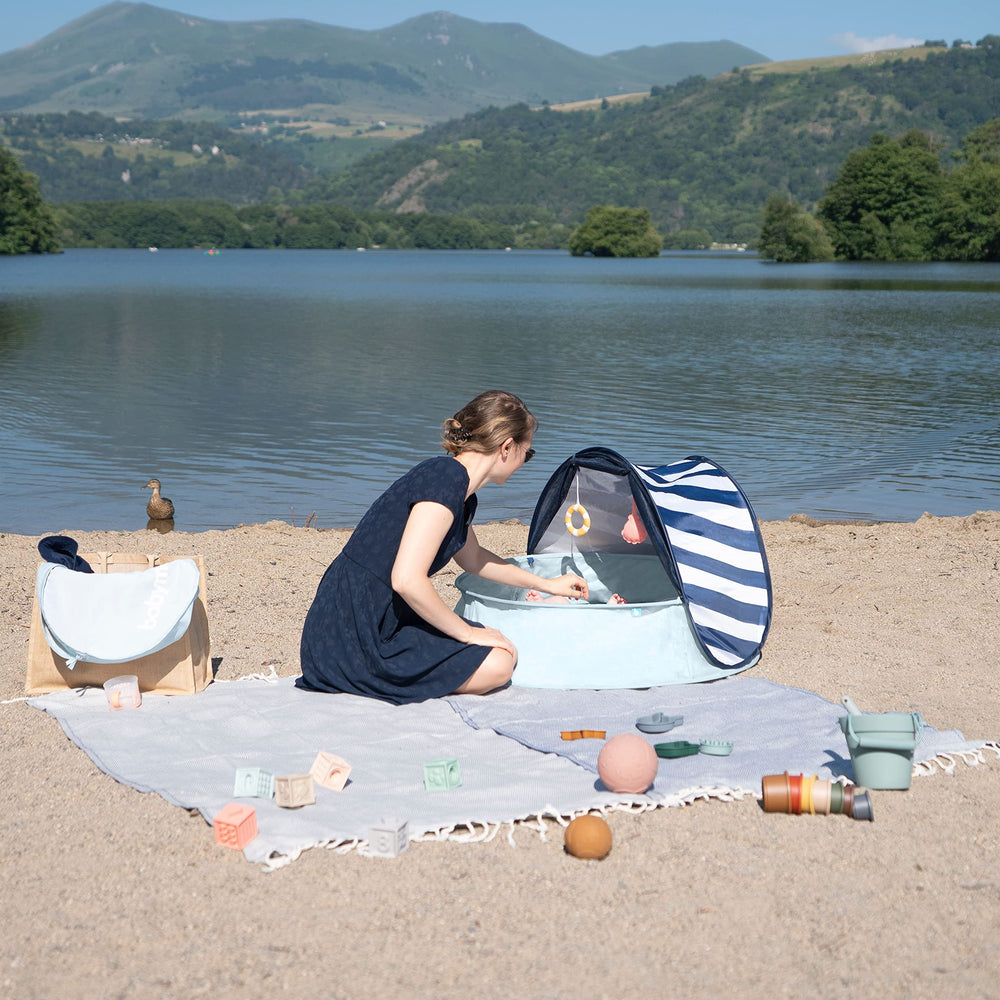 Easy-fold design and carry bag for travel.