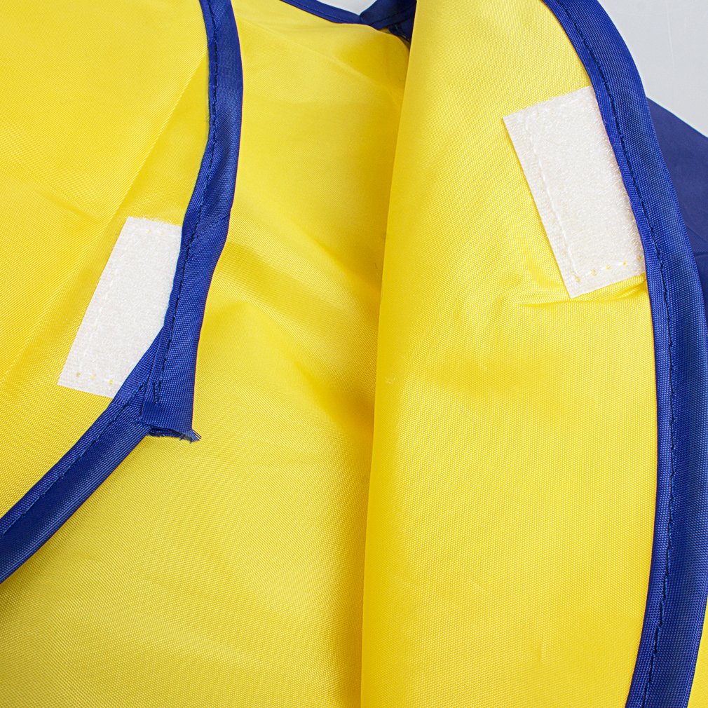 BAHABY adjustable closure for easy on/off during art time.