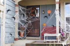 BAINFE spiders on webs enhance horror themed decor