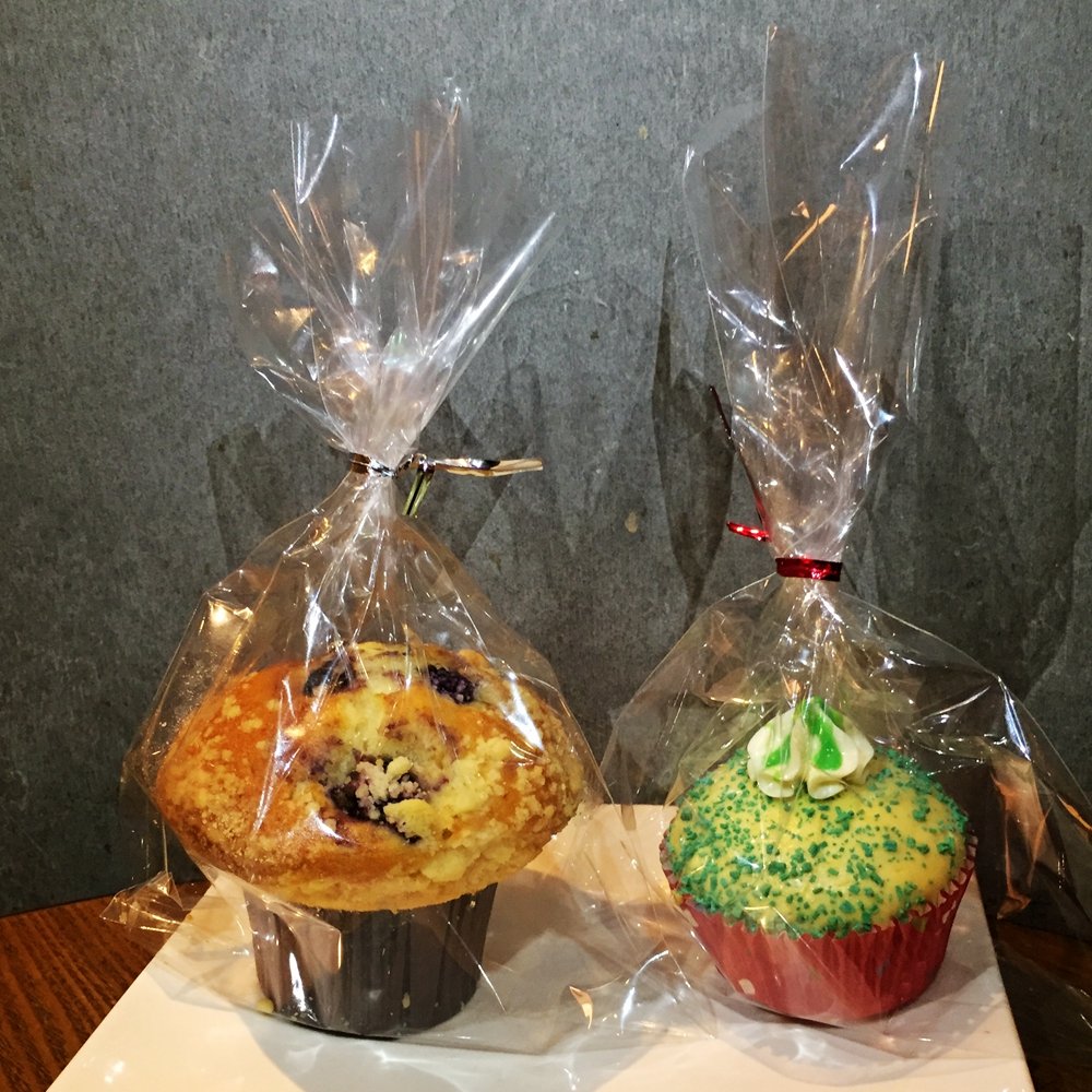 BakeBaking food grade opp bags ensure safe storage and nice visibility