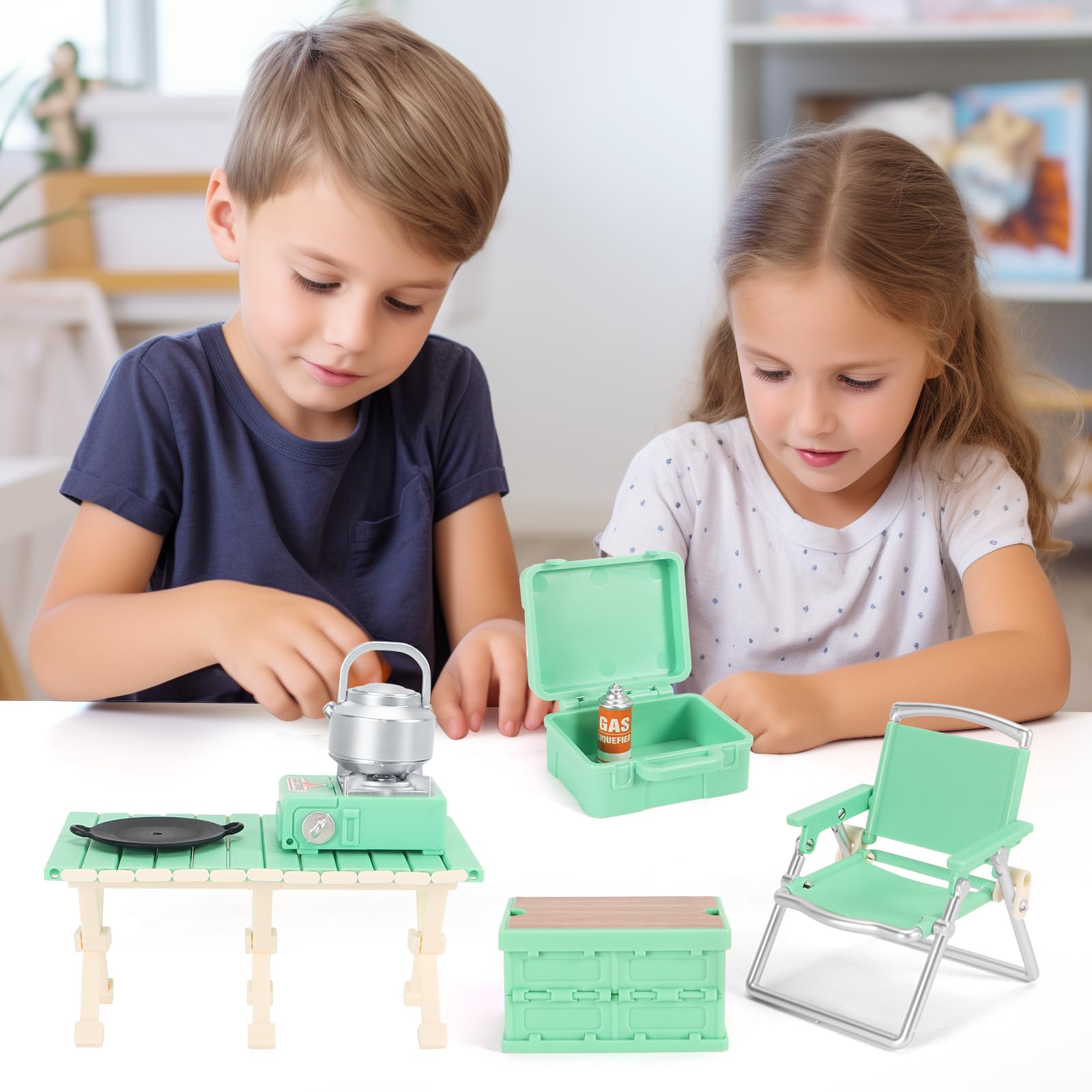 BananMelonBM dollhouse folding box stores easily after play