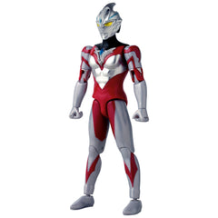 Bandai Namco Ultraman Arc 6-inch with collectible card enhances display storytelling.