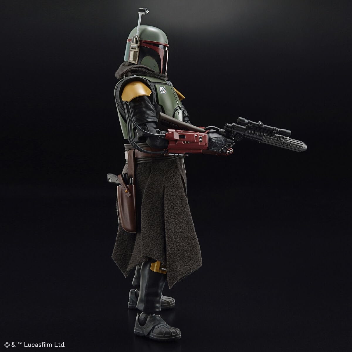 Bandai Spirits Boba Fett Mandalorian Ver blaster rifle included for authentic accessories.
