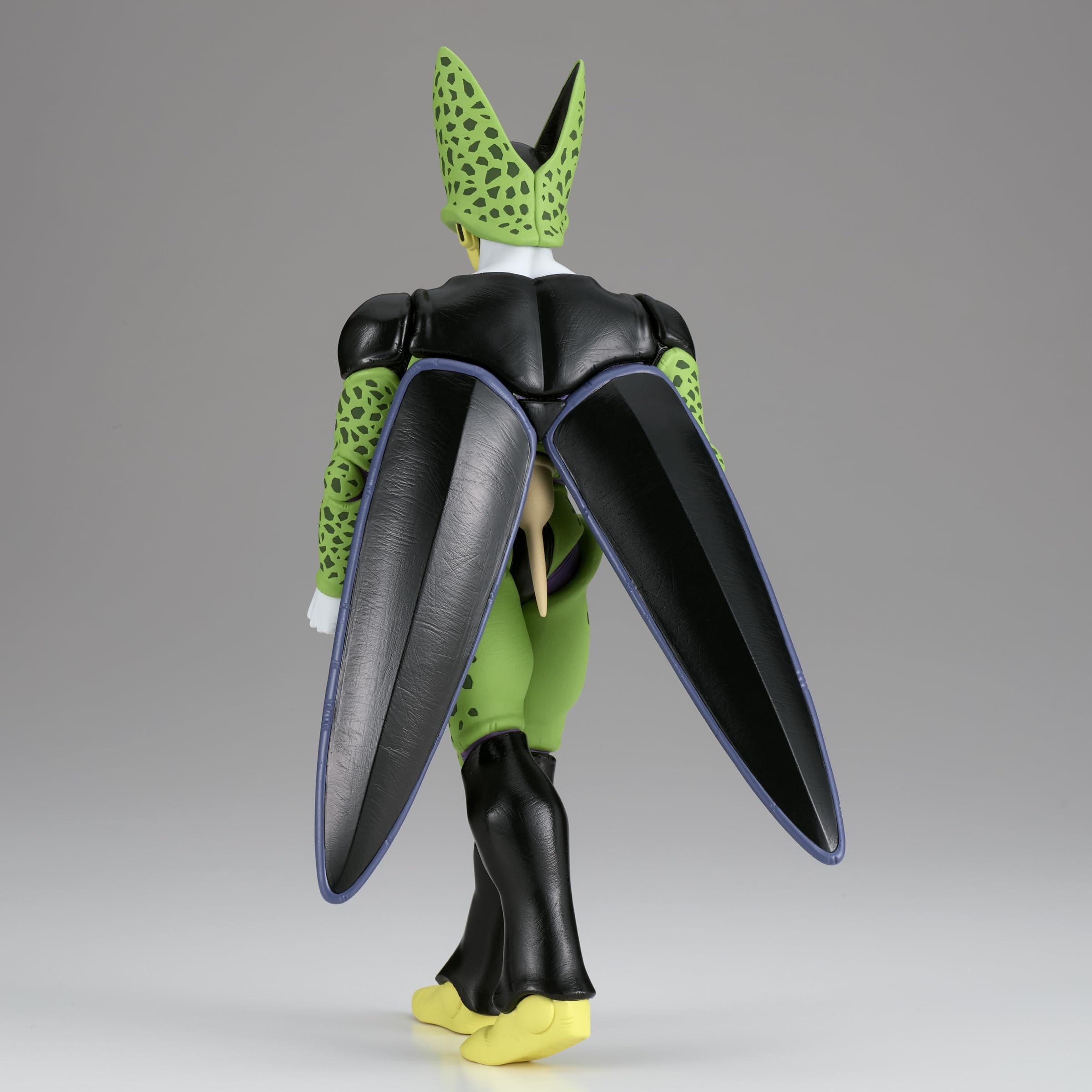 Banpresto Cell Solid Edge Works packaging shows official licensing for confident purchase.