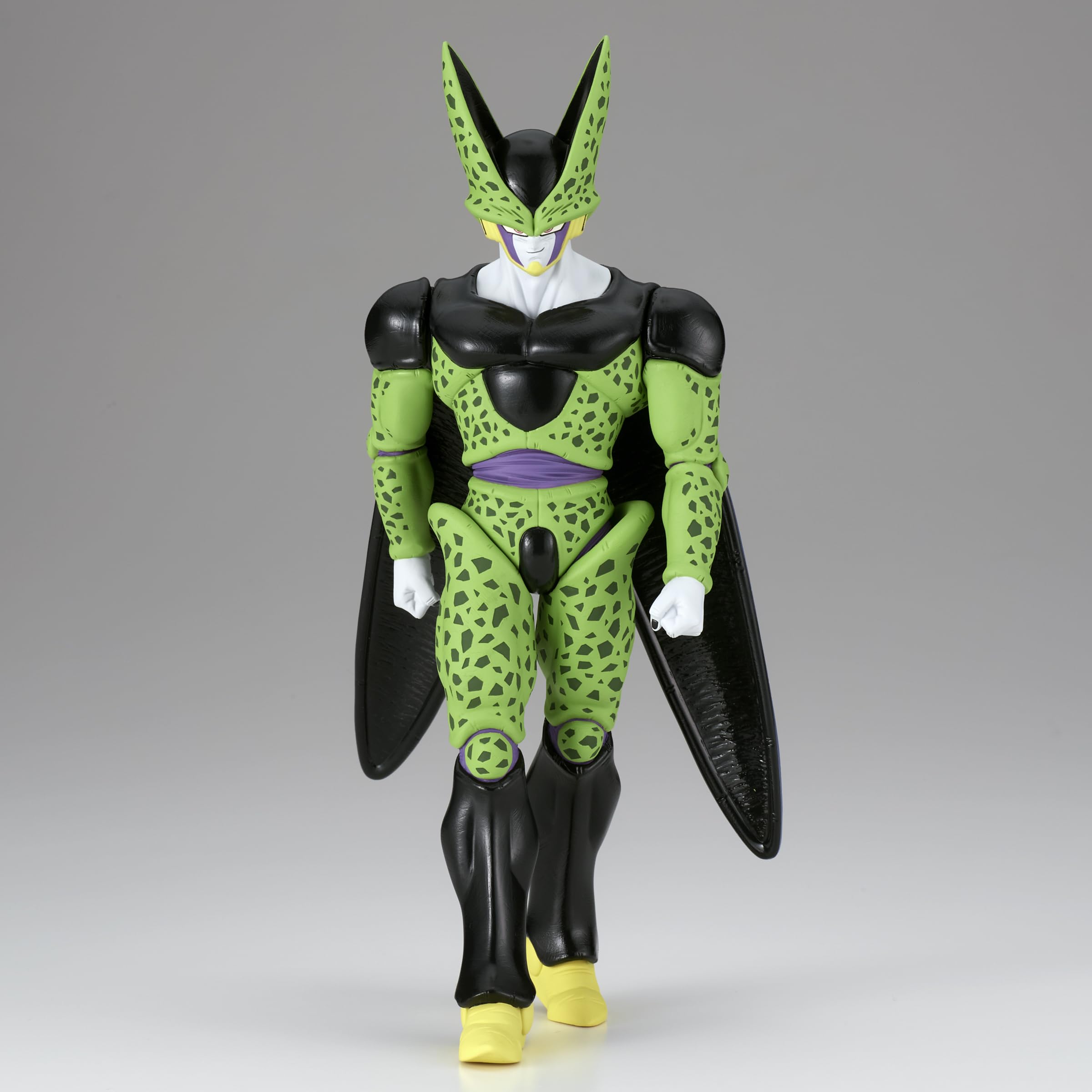 Banpresto Cell Solid Edge Works figure front view highlights detailed sculpt for shelf display.