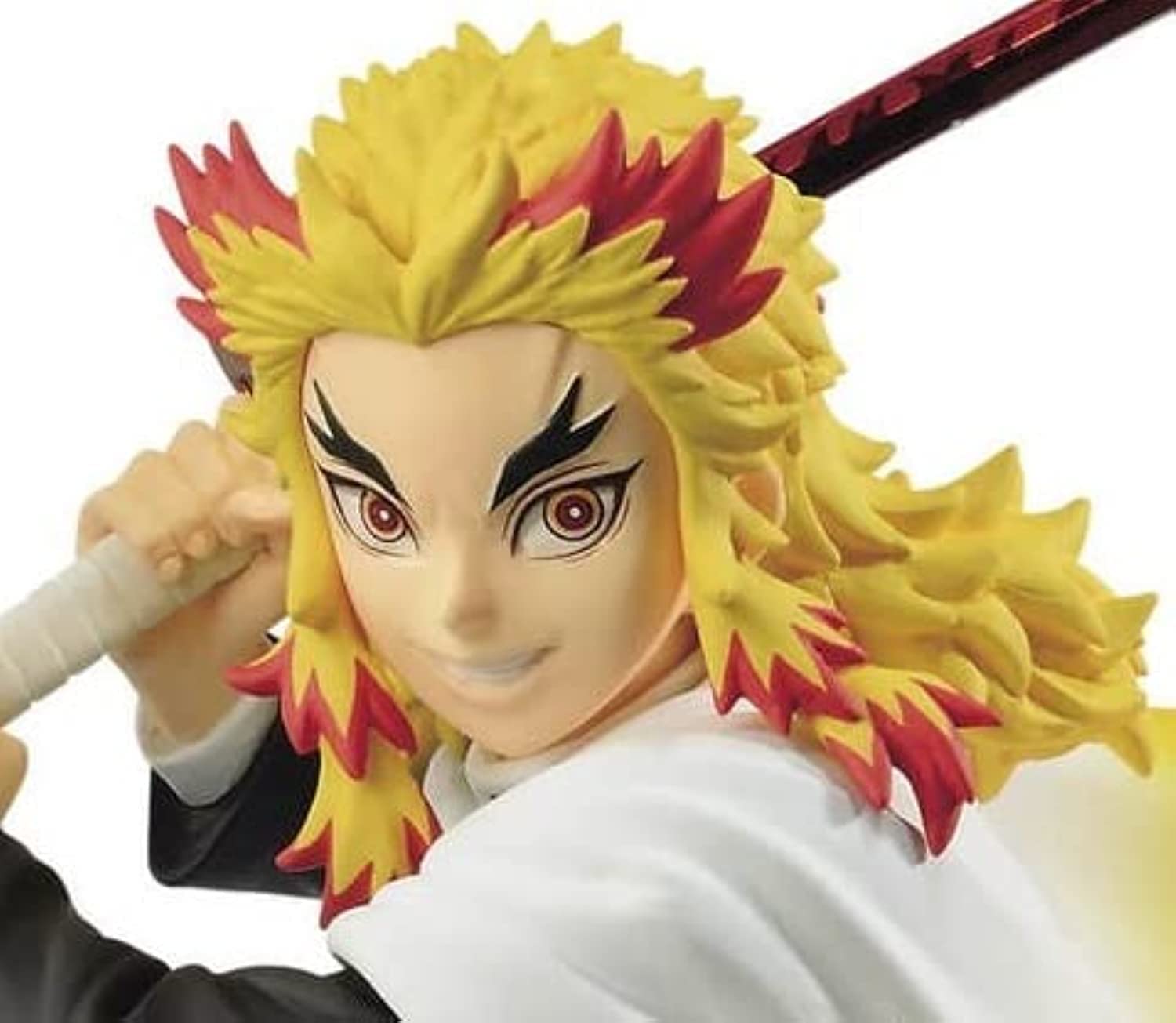 BanPresto Demon Slayer Rengoku figure side profile adds dramatic display.