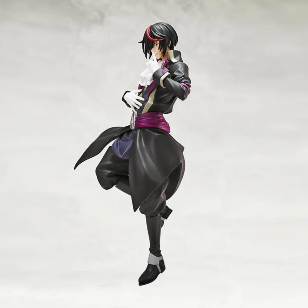 Figure base and stand provide stable support for dynamic poses.