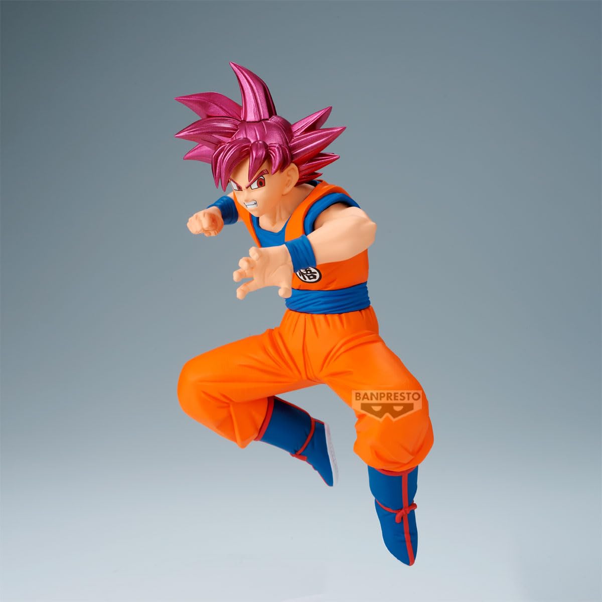 Banpresto Dragon Ball Super Goku vs Beerus side view figure ideal for dynamic displays