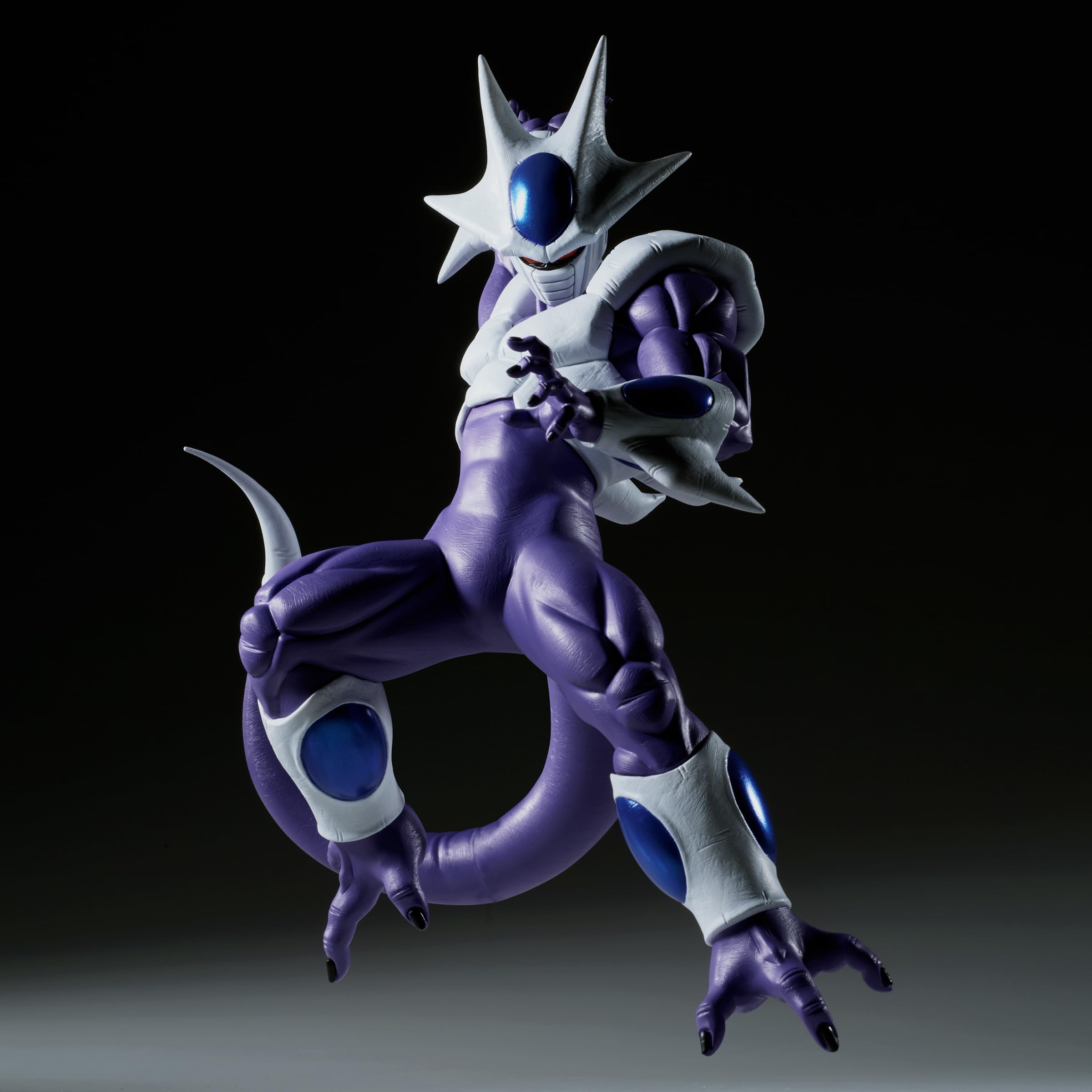 Banpresto Dragon Ball Z Cooler in dynamic standoff for action figure displays.