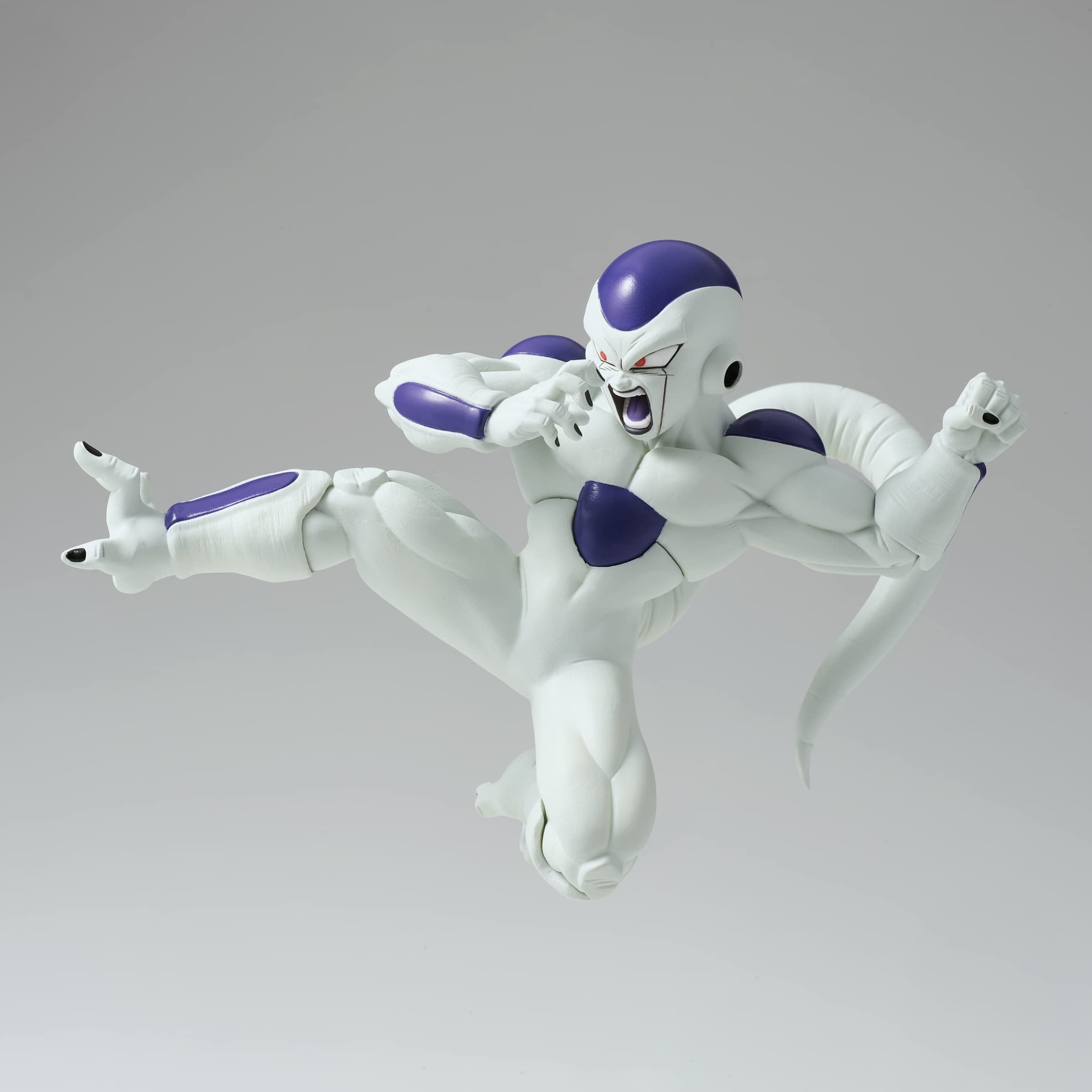 Banpresto Frieza figure close-up of sculpted armor and contours