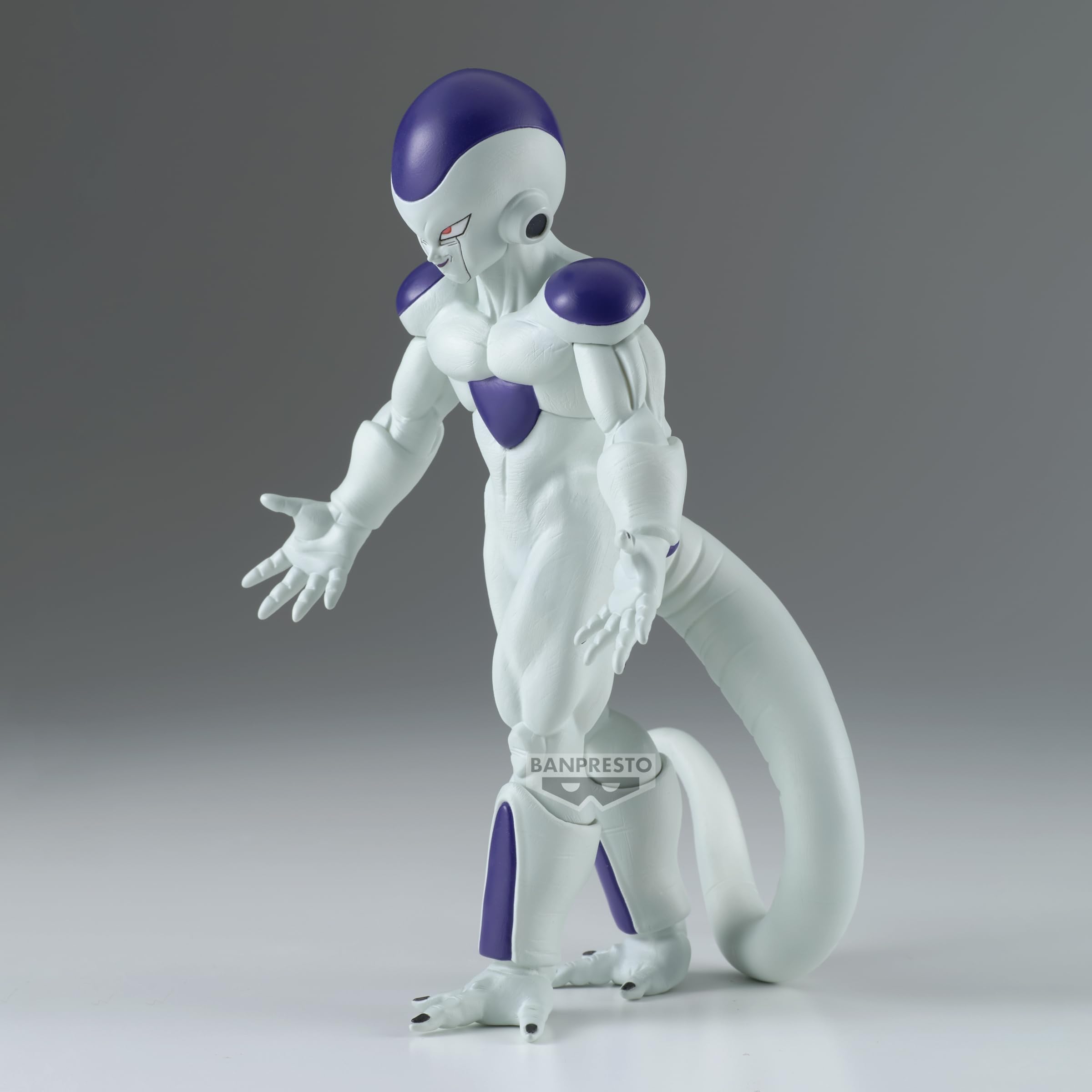 Banpresto Frieza Solid Edge Works figure sits securely on shelves or desks.